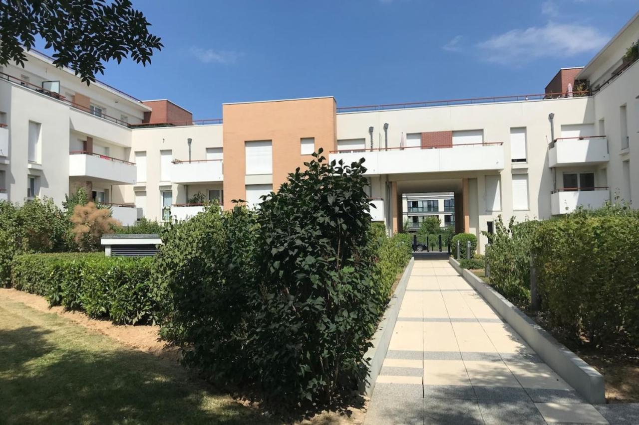 Appart The Good Stay Disneyland Montévrain Esterno foto